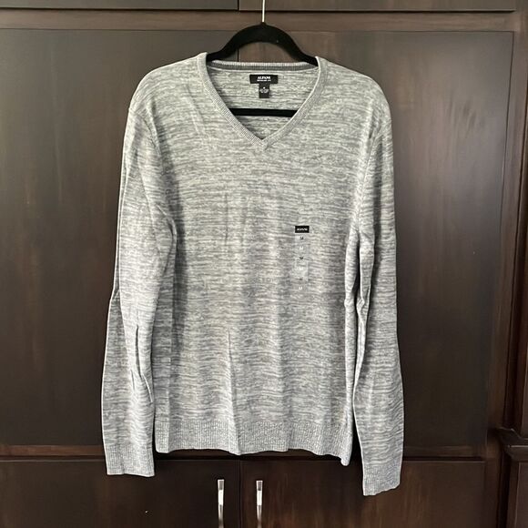 NWT Gray Alfani V-Neck Sweater - Picture 1 of 4